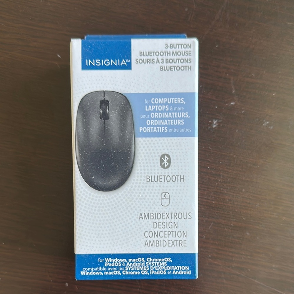 Insignia Bluetooth Mouse in Black